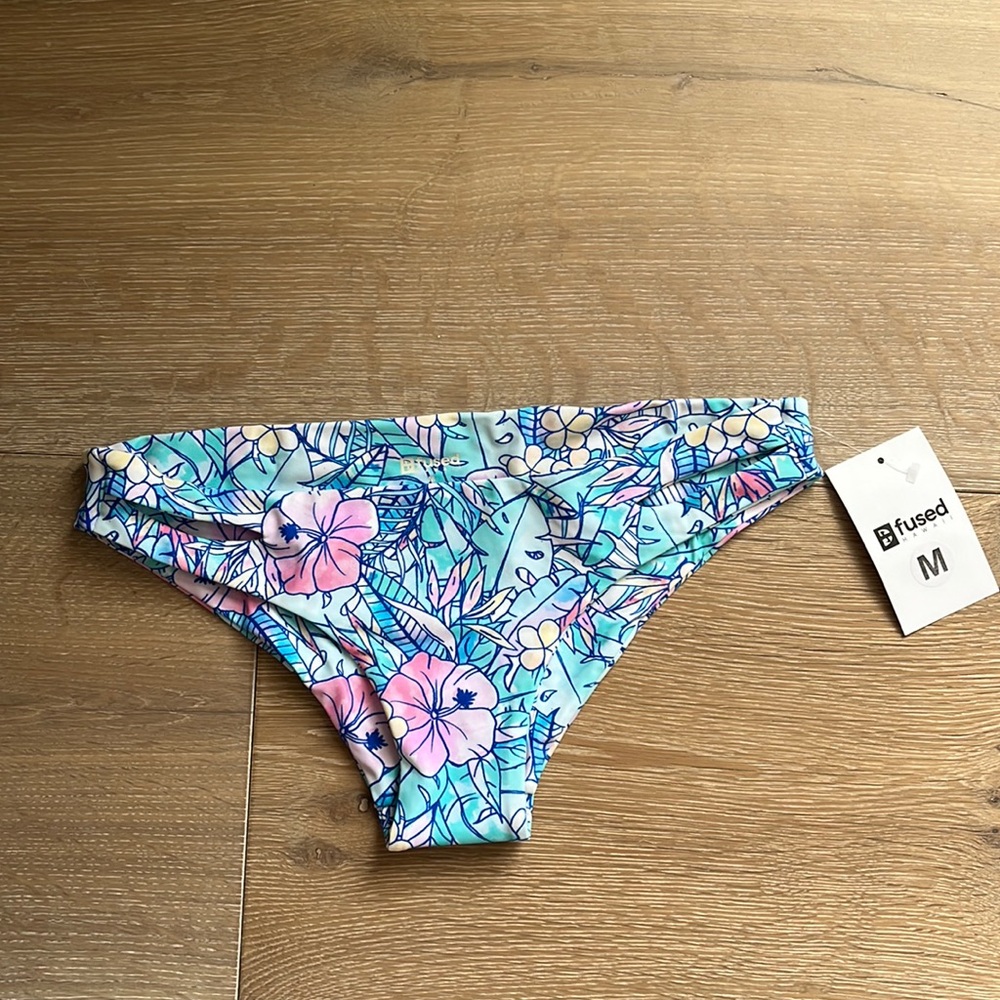 Fused Hawaii Hamoa Bottom